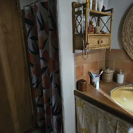 Perched Nest In Cevennes Mountains, Relaxing Place Feriehus *