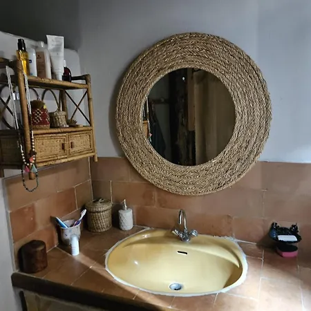 Perched Nest In Cevennes Mountains, Relaxing Place Feriehus